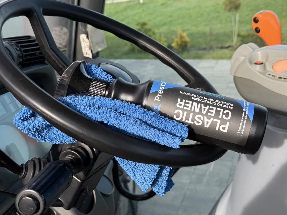 PrestiAgri Plastic Cleaner – Čisticí kapalina na plasty a syntetické materiály | 500 ml